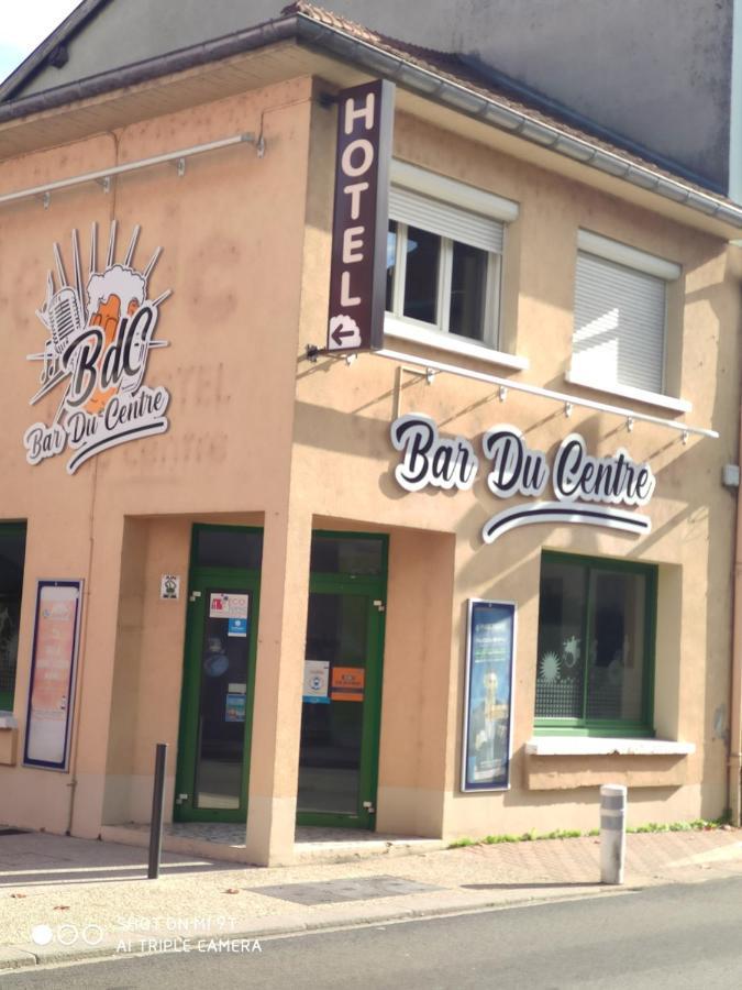 Bar Hotel Du Centre  Montrevel-en-Bresse Buitenkant foto